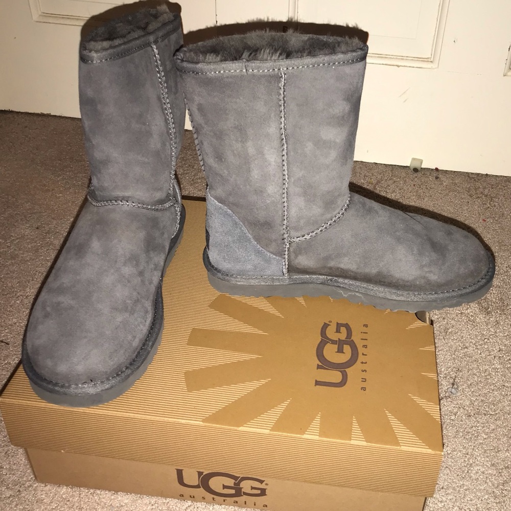 UGG classic short boot